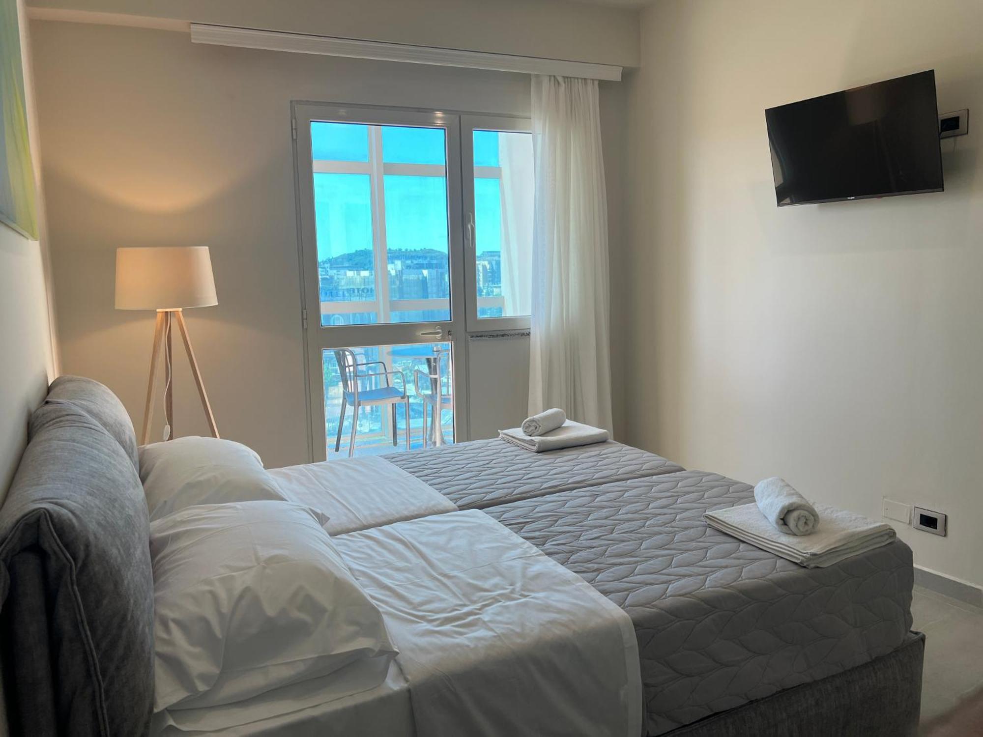 Stay-Five Rooms & Apartments Shkodër Exteriör bild