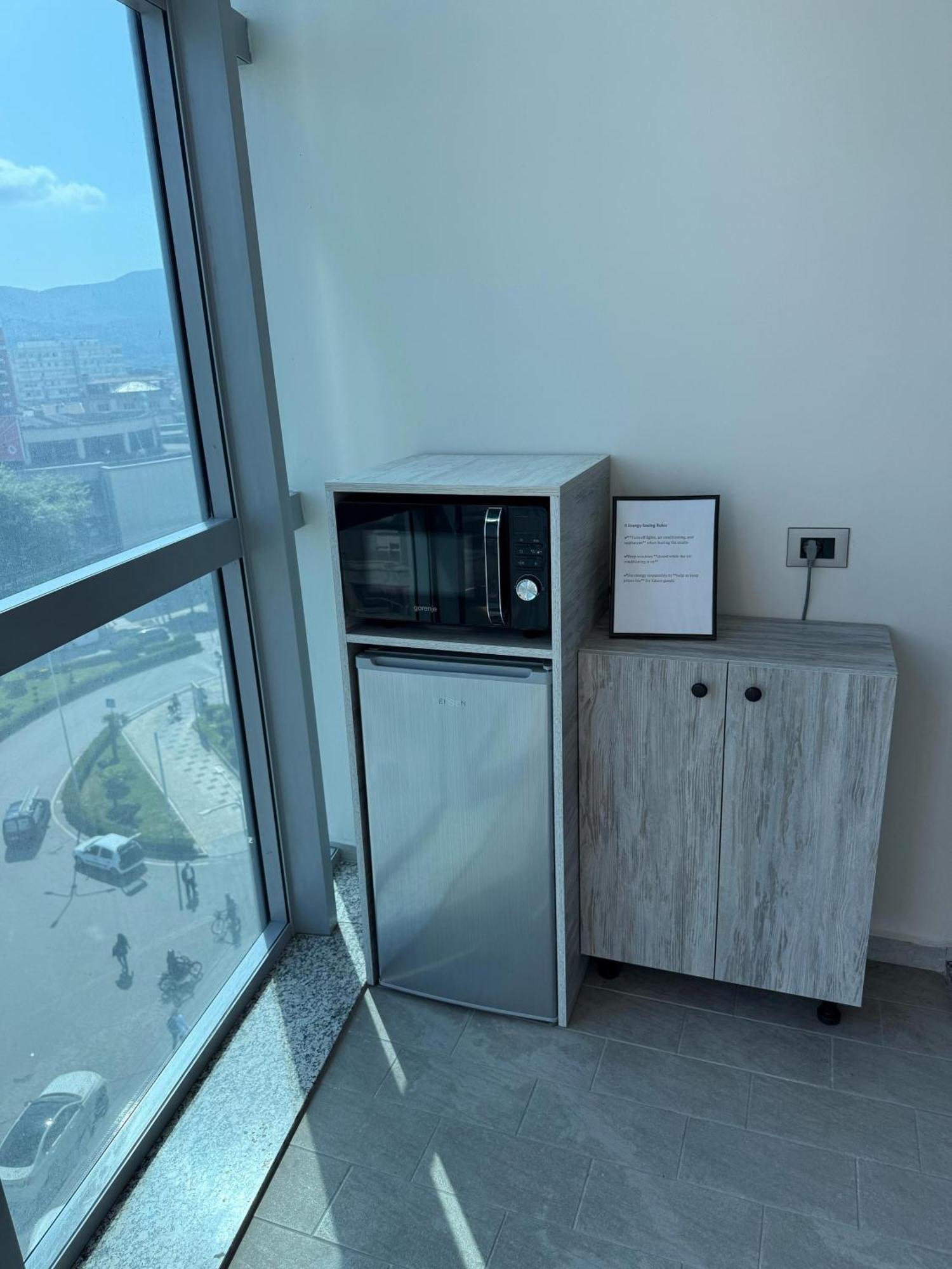 Stay-Five Rooms & Apartments Shkodër Exteriör bild